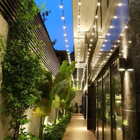 Gardenia Bich Cau Aparthotel Hanoi Esterno foto